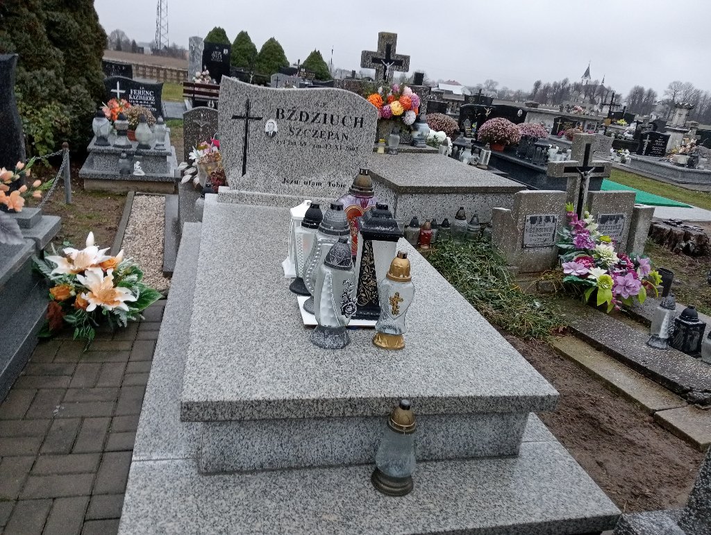 Grób Szczepan Bździuch