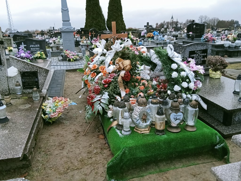 Grób Jan Wyrwa