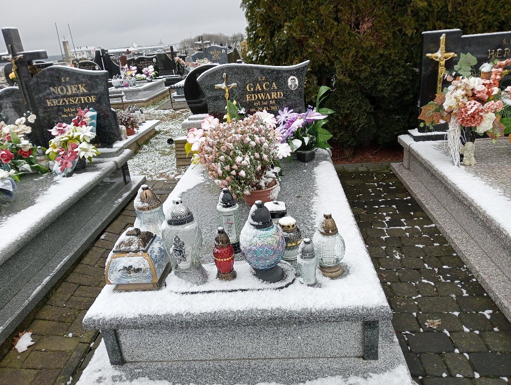 Grób Edward Gaca
